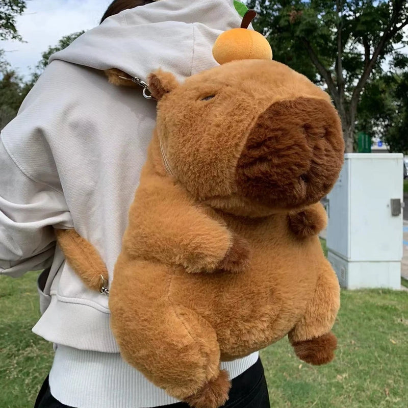 Mochila de Pelúcia Capivara